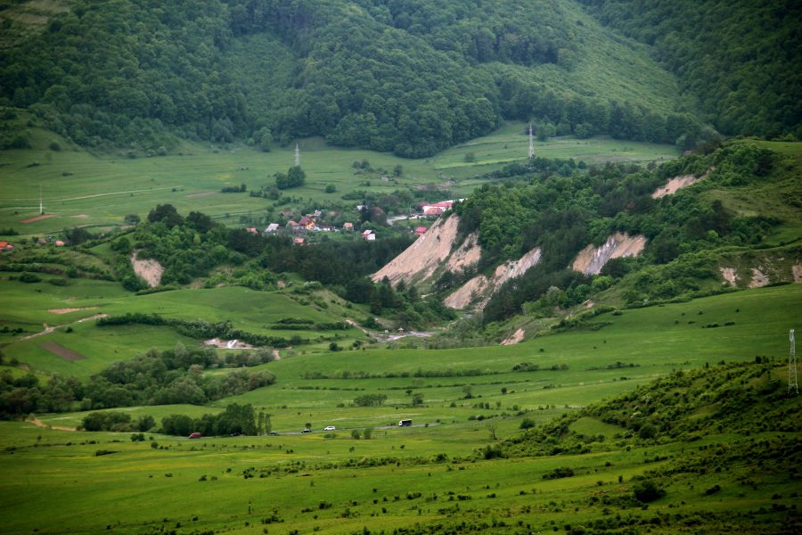 A Parajdi Sószoros távolról