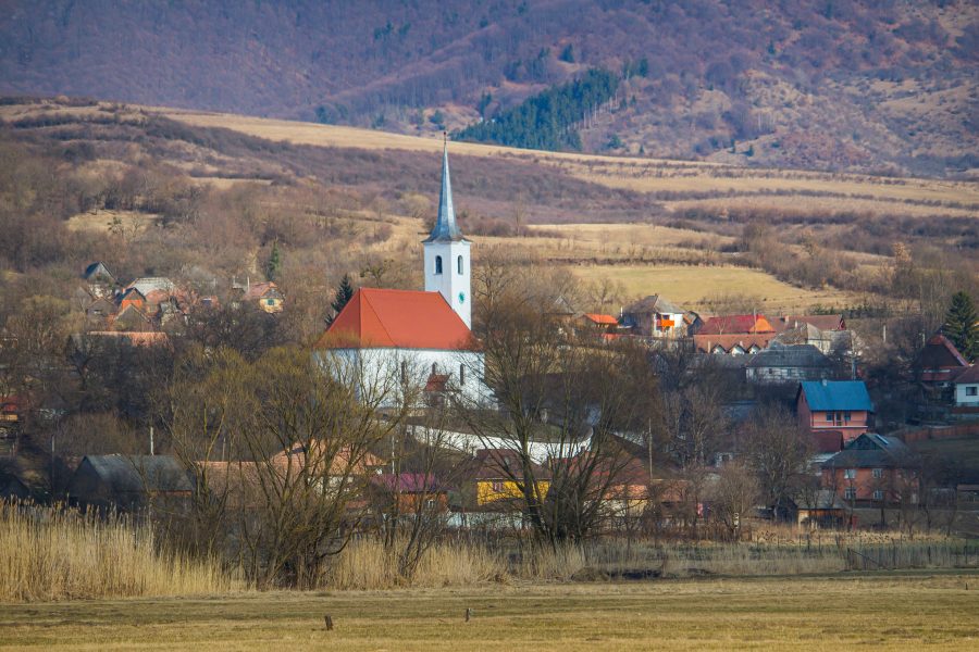 Időjárás előrejelző szélkakas a felsősófalvi templom tornyán