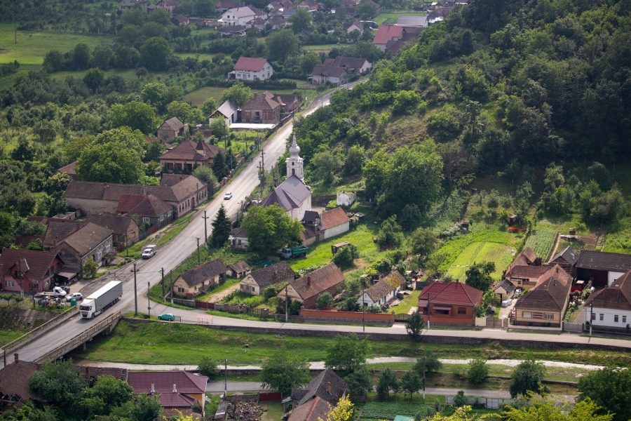 Solymosvár - falu Arad megyében