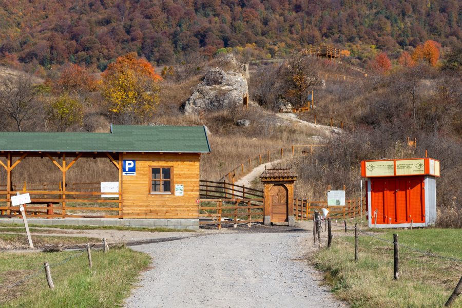 A Korondi Unikum-fürdő és Csigadomb