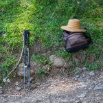 A túrázás legfontosabb kellékei: túrabot, kalap és hátizsák