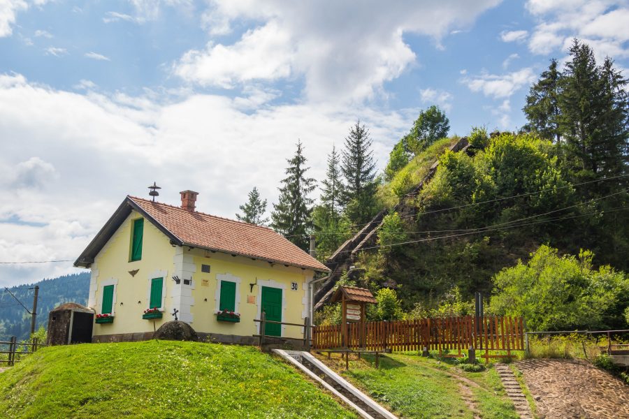 A 30-as Őrház az Ezeréves határon