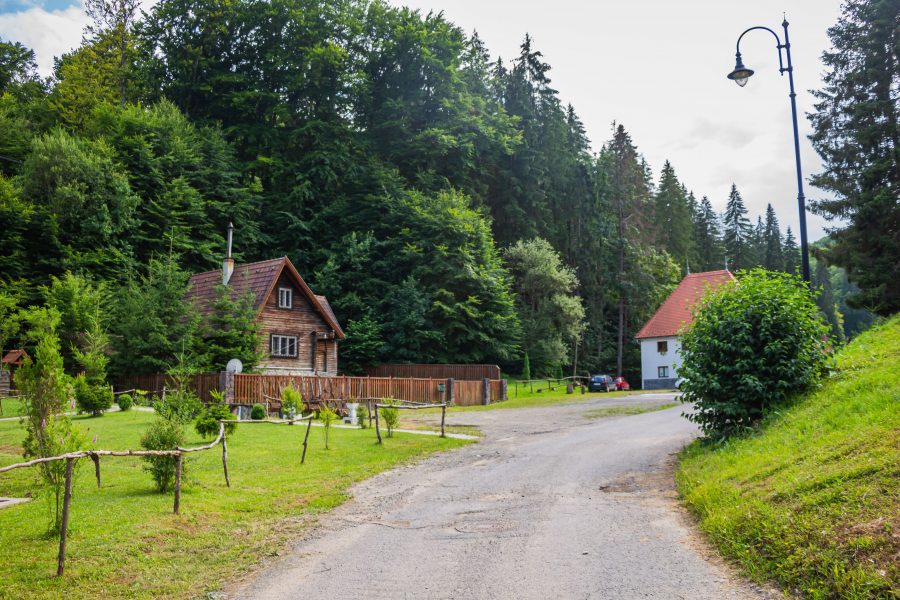 Télen-nyáron várja látogatóit Sugásfürdő