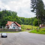 Wellness, kalandpark, tenisz és minigolf pálya is található Sugásfürdőn