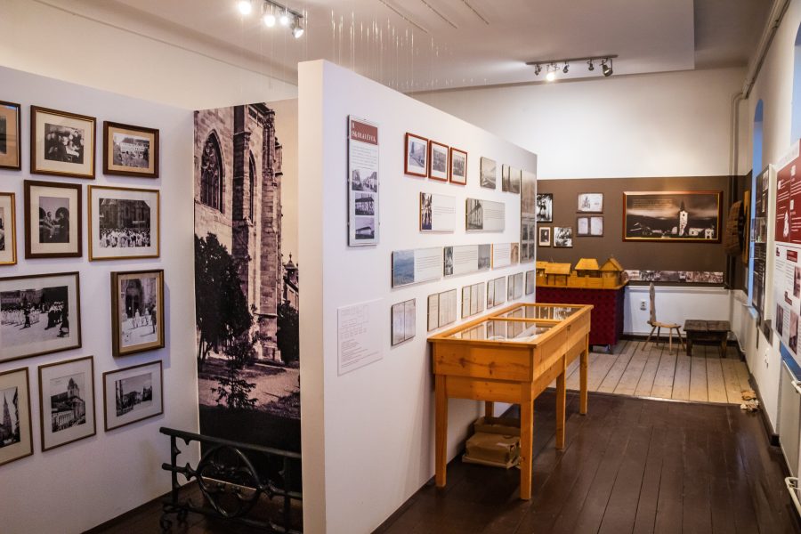 Három teremből áll a Márton Áron Múzeum