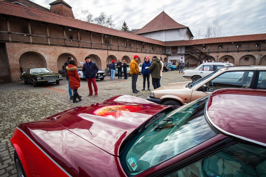 Gyülekező a verseny második napján