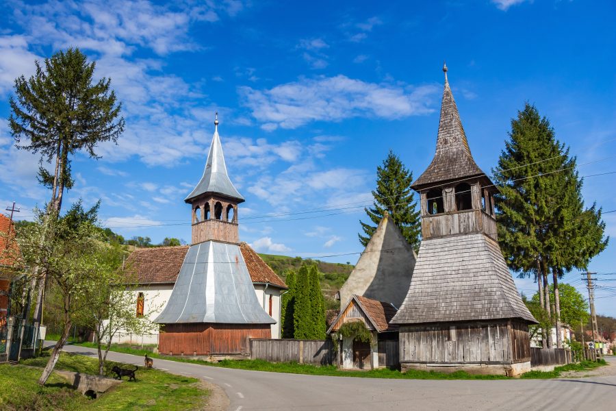 Nyomát református és unitárius temploma