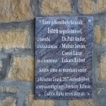A pihenőhely készítői