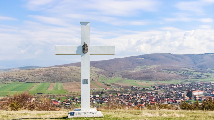 Nádika-tető, Gelence